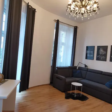 Apartament Na Rynku W Gnieznie Gniezno Exterior foto